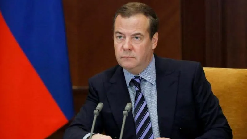 Medvedev urges intensifying active defense against Western sanctions to protect Russia